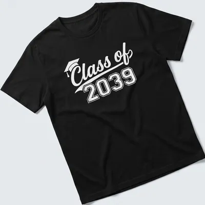 Sporty first day of school T-shirt with graduation cap and Class of 2039