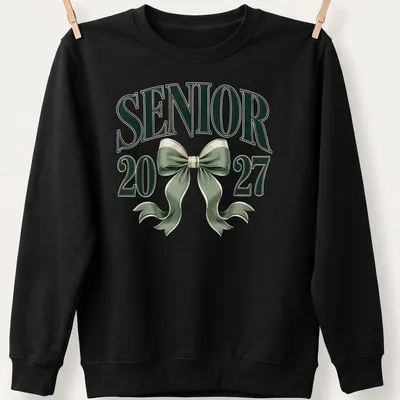 Elegant T-shirt featuring a coquette bow and graduation year in green and white — printed on a unisex sweatshirt